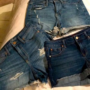 3 for 1 x 🔥 🌴 Cute SHORTS!!